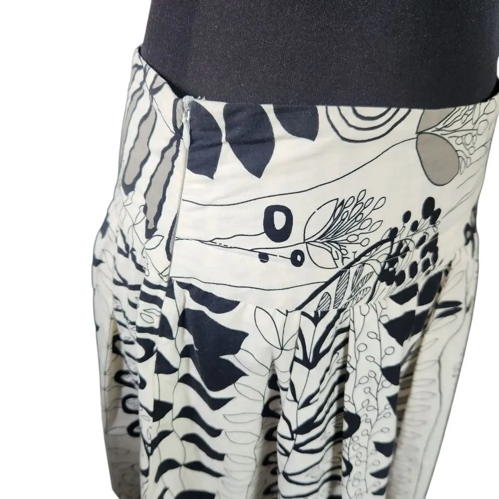 Down East Short Skirt Size Small Black Ivory Floral Full Cotton Circle